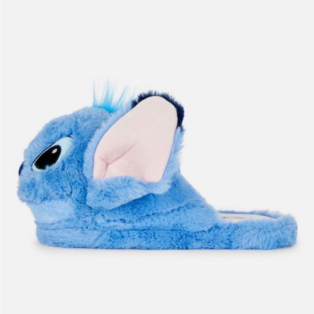Disney's Lilo & Stitch 3D Slippers - Picture 4 of 9